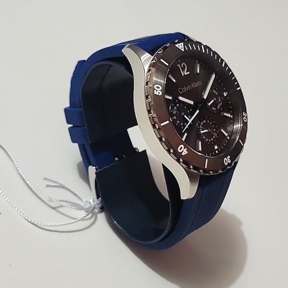 CALVIN KLEINBlue Silicone Strap Watch 44mm - Picture 4 of 6
